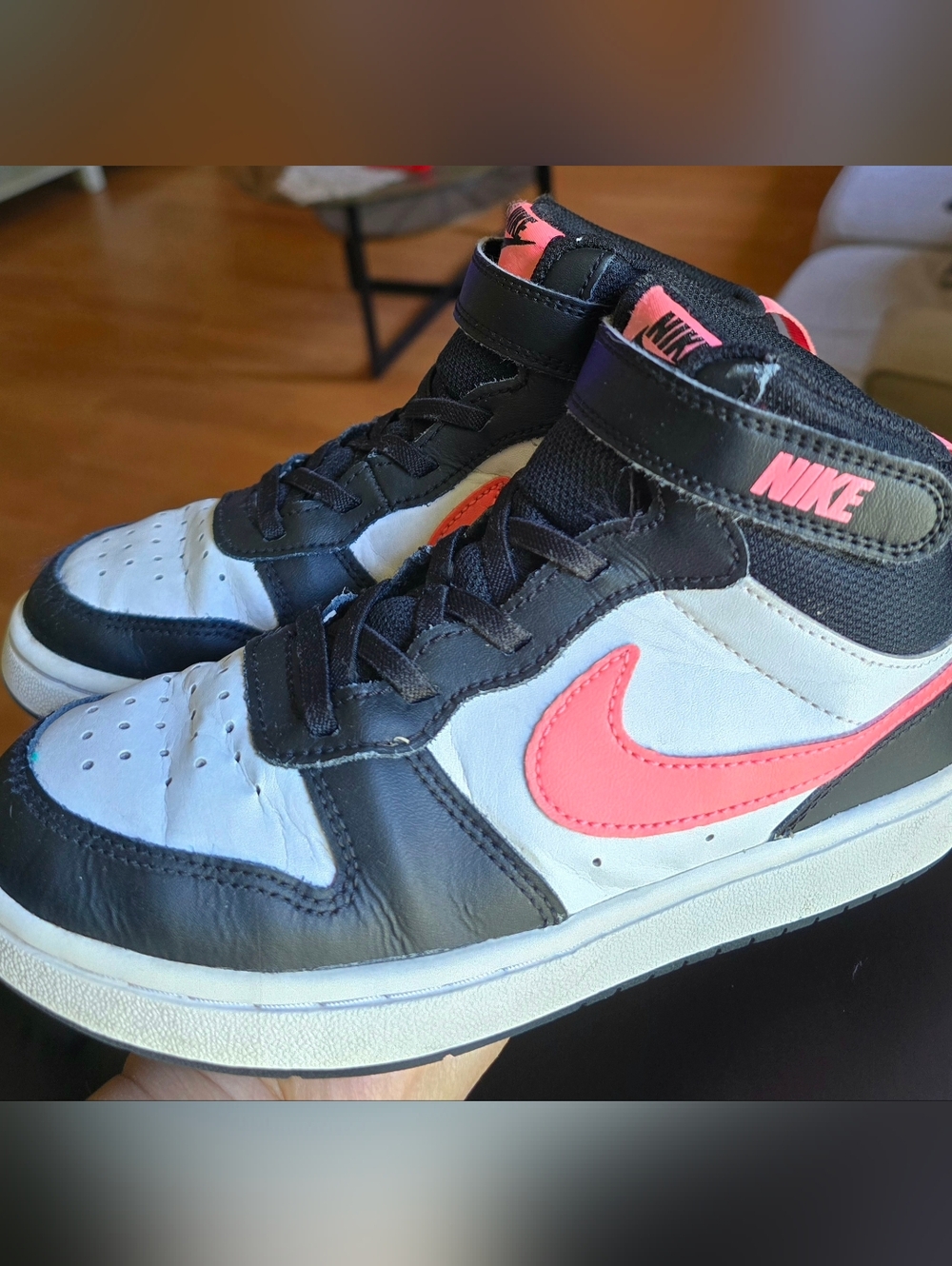 Sz 2Y Little Kids NIKE COURT BOROUGH 2 Mid White/Black/Pink Bungee Lace/Adj Stra